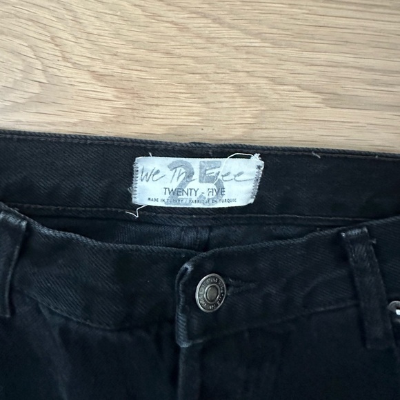 Free people Distressed Black Jeans - Picture 3 of 7